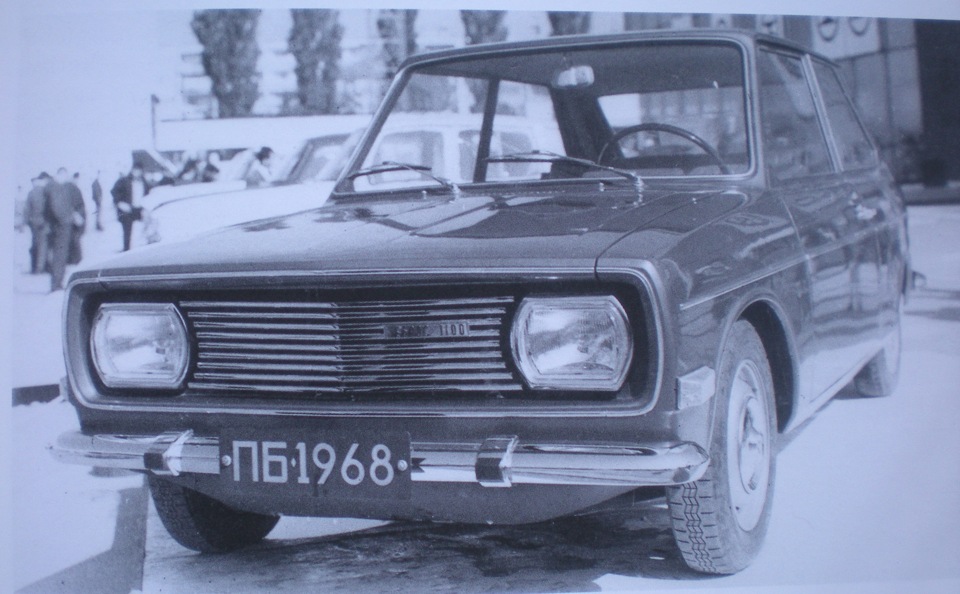 Български-автомобил-Хеброс-1100